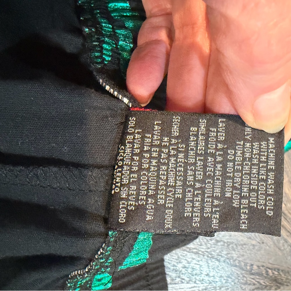 Mad Engine “Feelin’ Lucky” Graphic Jogger Lounge Pants Black Green Size L - Picture 8 of 9